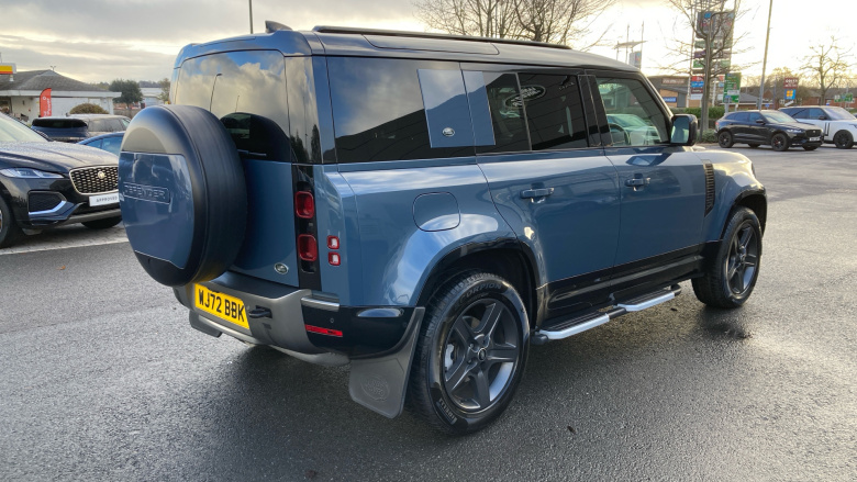 Land Rover Defender 3.0 D250 X-Dynamic SE 110 5dr Auto Diesel Estate
